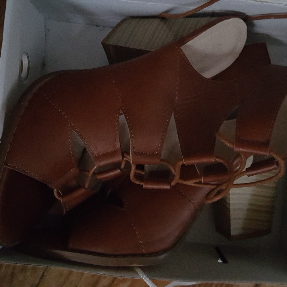 Lace up open toe sandal booties - Picture 4 of 4